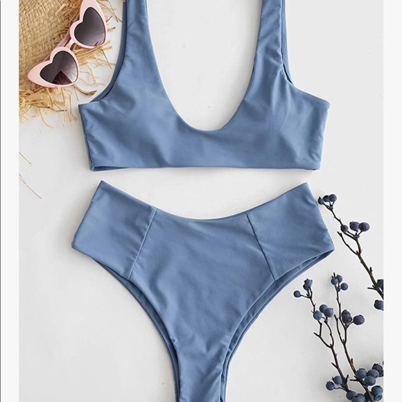 ZAFUL bunDle of 2! High Cut Scoop Bikini Sets - Picture 2 of 9
